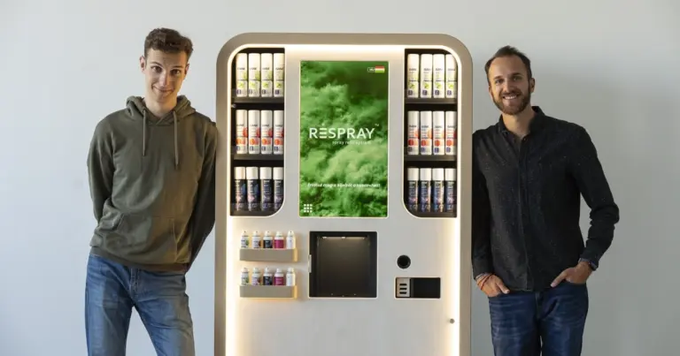 Tinédzserkori álmokból világelső fejlesztés: A Respray automatái fenntartható válaszokat kínálnak a kozmetikai ipar kihívásaira