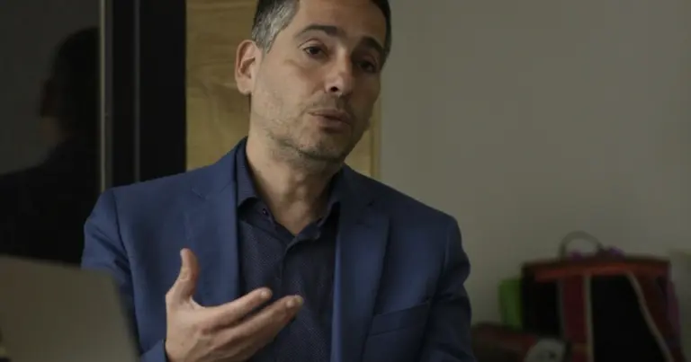 ”A pro bono munkának mérhető társadalmi hatása van” – Interjú Lévai Gáborral, a Scale Impact társalapítójával