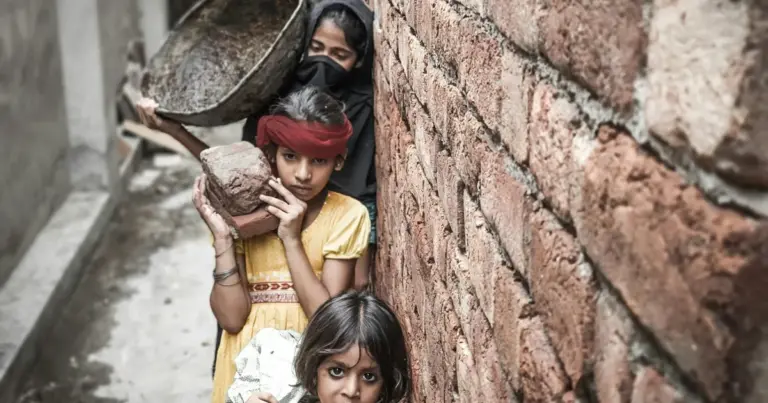 Egy mindenkiért, mindenki egyért! – ESG KKV Special – 3./10. rész